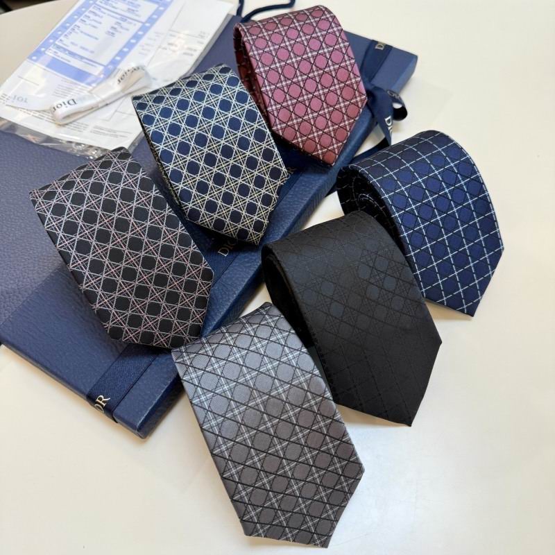 Dior Tie hm36